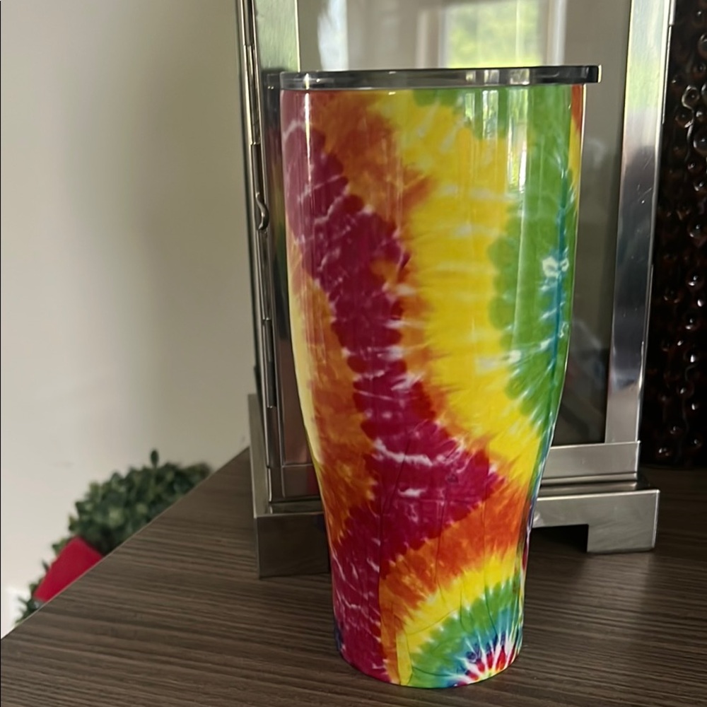 Tie Die  27oz Insulated Cup NEW slider lid